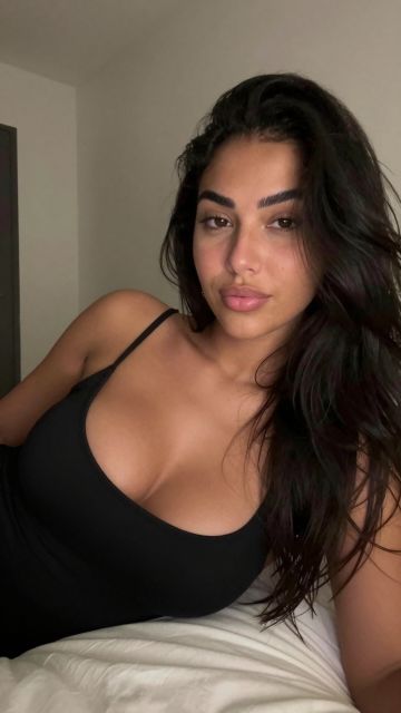 She Gets DP While Sucking (HD) - Before